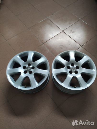 Диски на toyota avensis r17 оригинал 2 шт