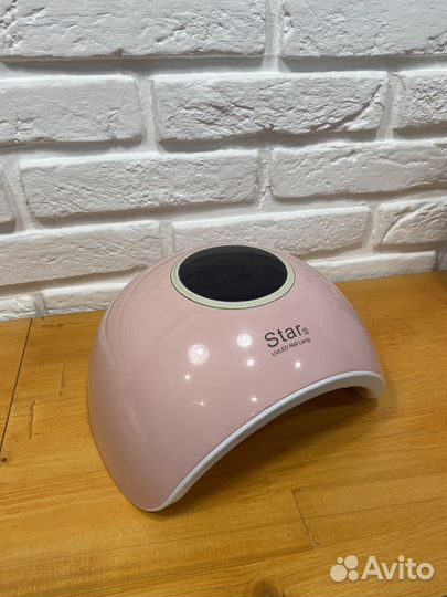 Лампа для маникюра