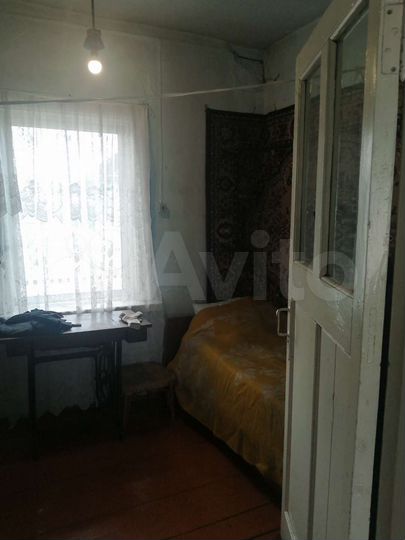 Дом 63 м² на участке 4 сот.