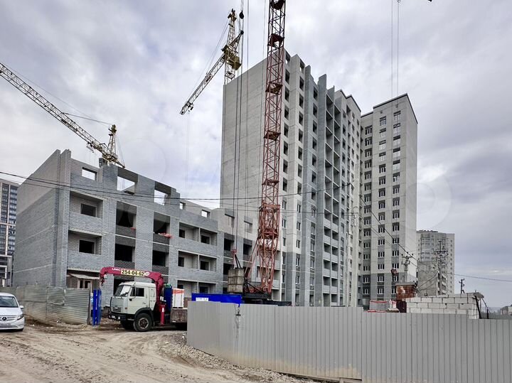 3-к. квартира, 87,8 м², 2/16 эт.