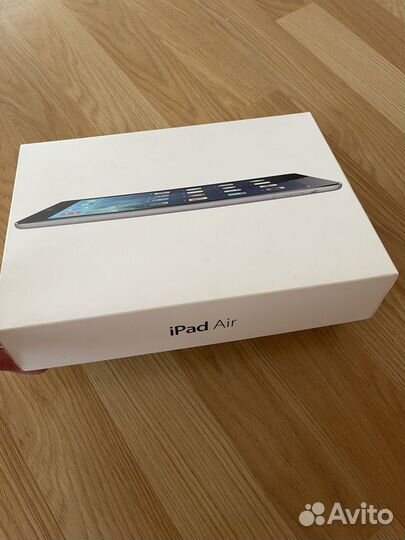 iPad air 32gb wi-fi model a 1475