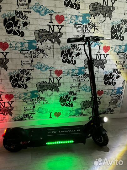 Самокат взрослый электрический