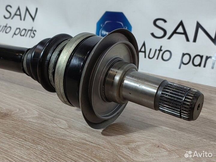 Привод задний правый Bmw 5 F10 N63B44 2011