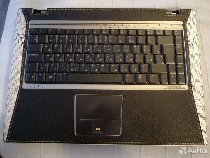 Ноутбук asus-lamborghini VX2S