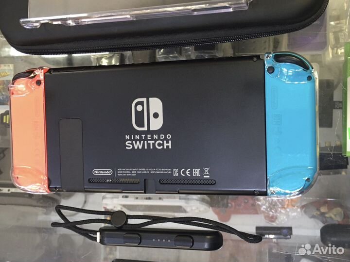 Nintendo Switch V2 в идеале чипованный+31 игра