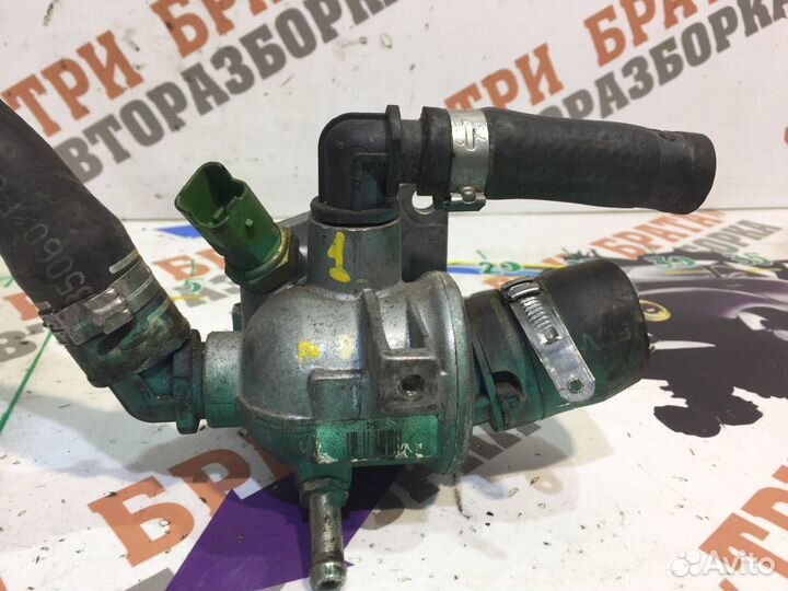 Фиат Добло Корпус термостата