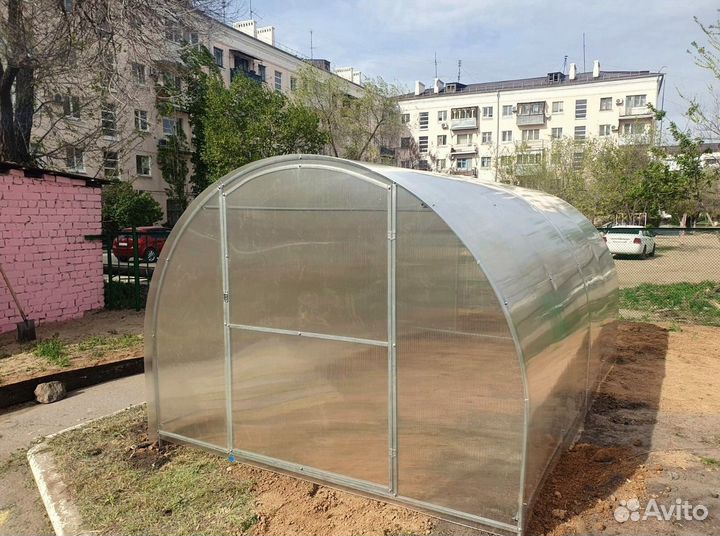 Теплица из поликарбоната