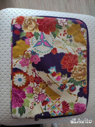 Чехол для планшета универсальный shiseido