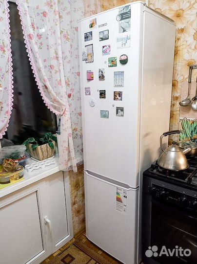 Холодильник бу Веко