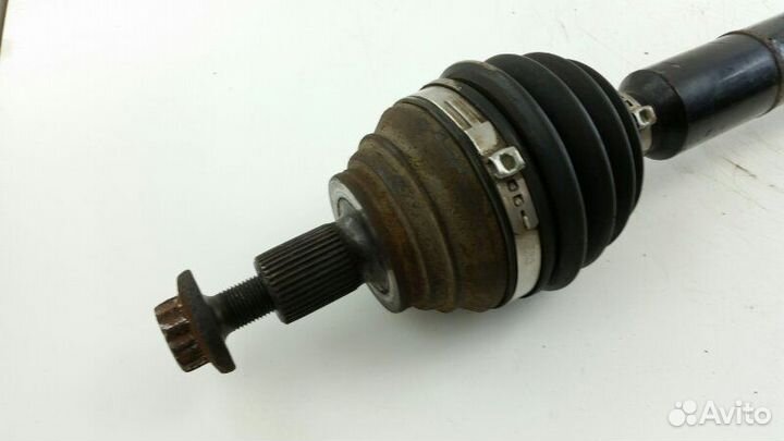 Привод передний правый Skoda Yeti 5L cbzb 2010