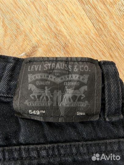 Джинсы levis 549