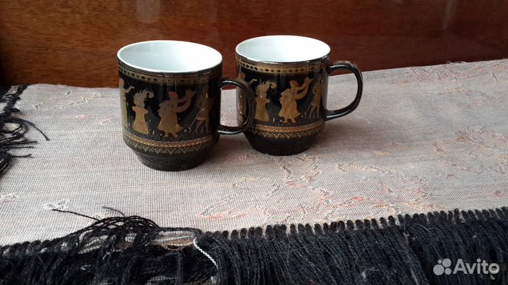 Чайники, чашки, кружки, вазочки