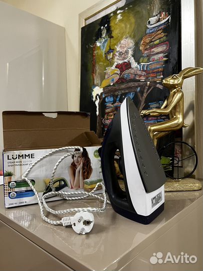 Утюг новый lumme 1134