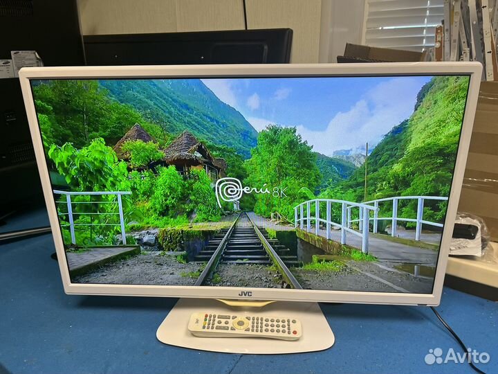 Телевизор JVC 32 дюйма