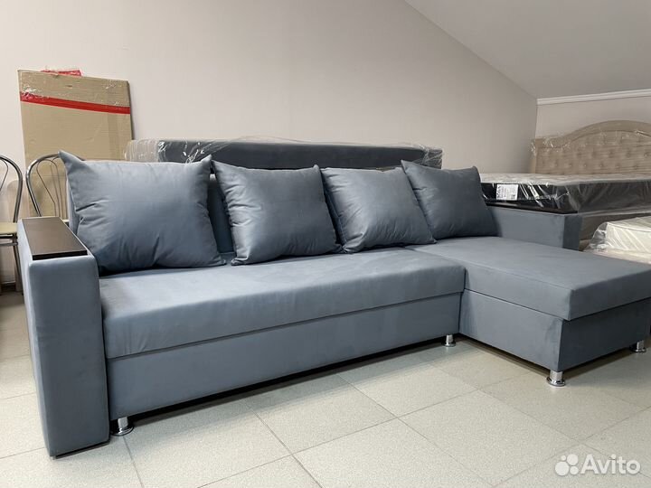 Диван угловой