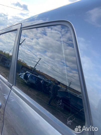 Форточка задняя левая Mitsubishi Outlander CU 4G69