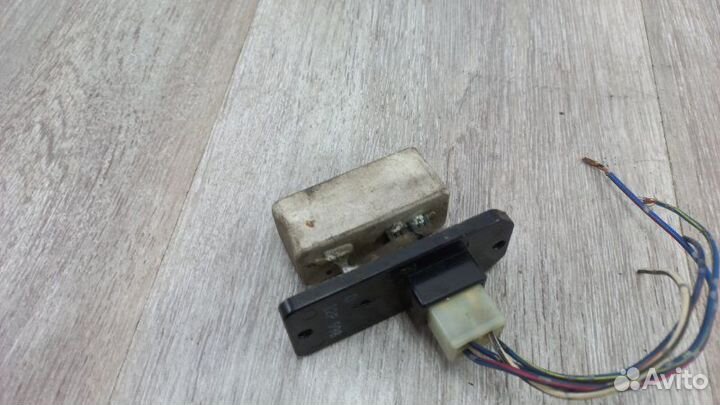 Резистор отопителя (реостат) Volvo S40 VS16 B4204S