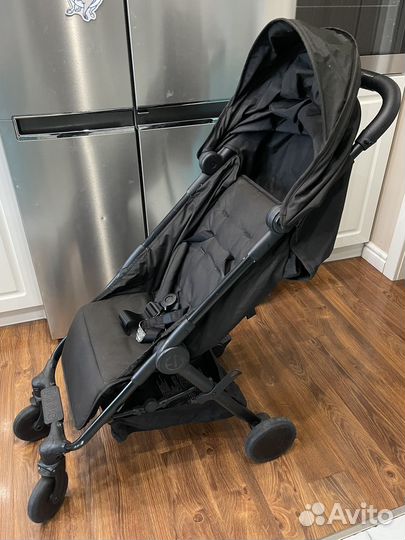 Коляска прогулочная elodie mondo