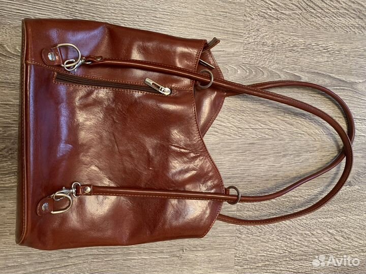 Сумка женская, Италия. Размер-выс.23, ш30, т8 см