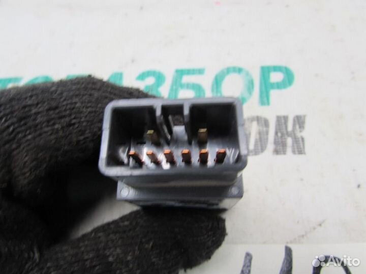 Кнопка аварийной сигнализации для Daewoo Nexia 200