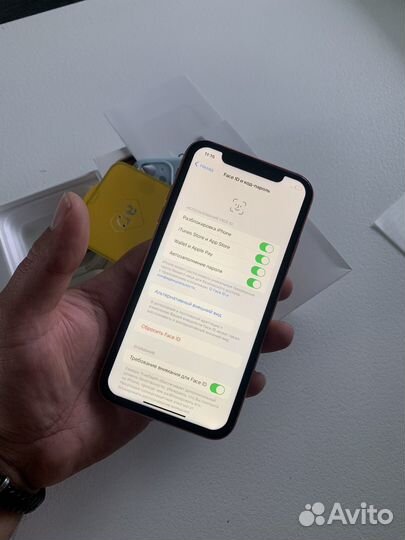 iPhone XR 128gb коралловый