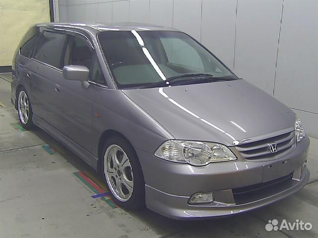 Консоль между сидений Honda Odyssey RA6 F23A 2001