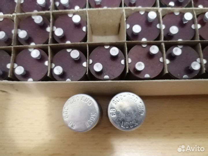 Стартер СССР для люминисцентных ламп