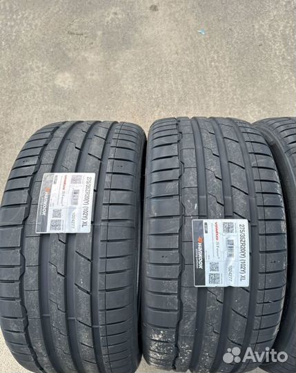 Hankook Ventus S1 Evo 3 K127 245/40 R20 и 275/35 R20 102Y