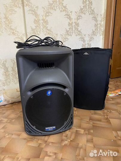 Звуковое и световое оборудование