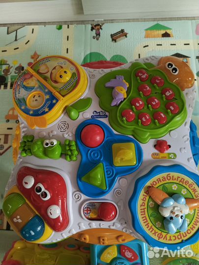 Развивающие игрушки для малышей пакетом