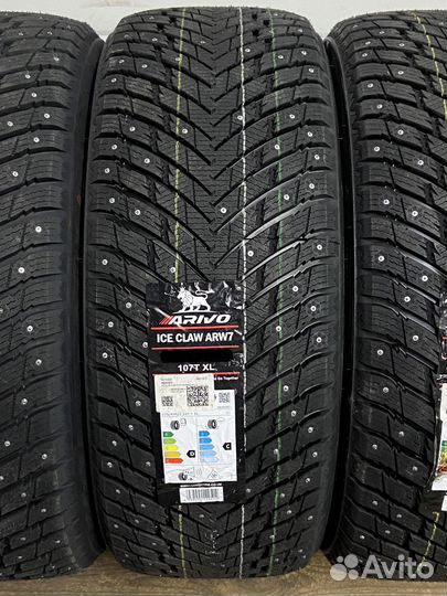 Arivo Ice Claw ARW7 275/40 R20 102T