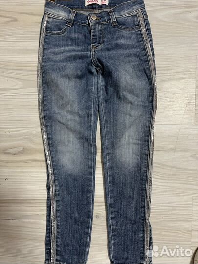 Джинсы