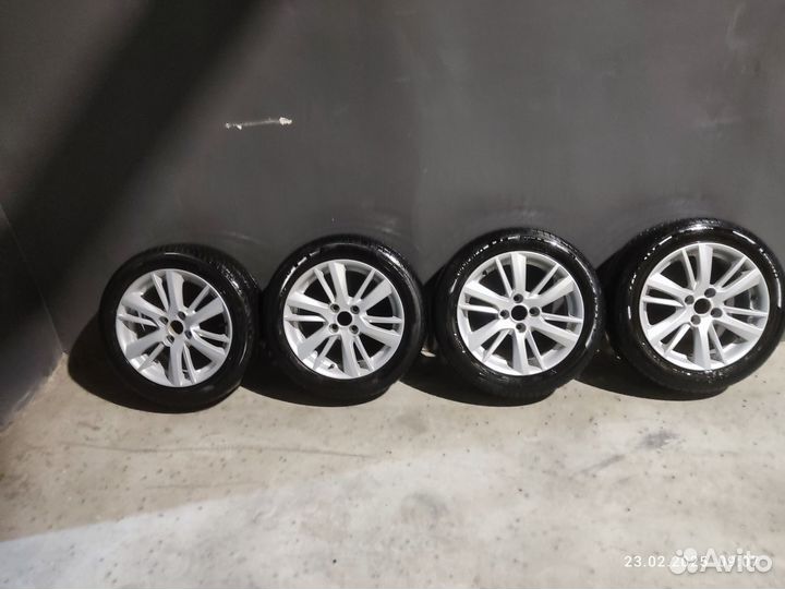 Pirelli Cinturato P1 185/55 R15