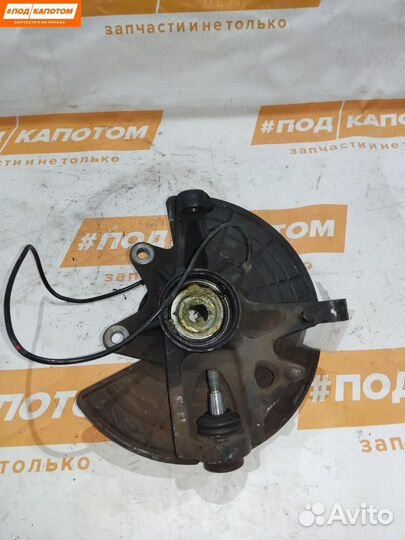 Кулак передний правый Mercedes-Benz M-Класс