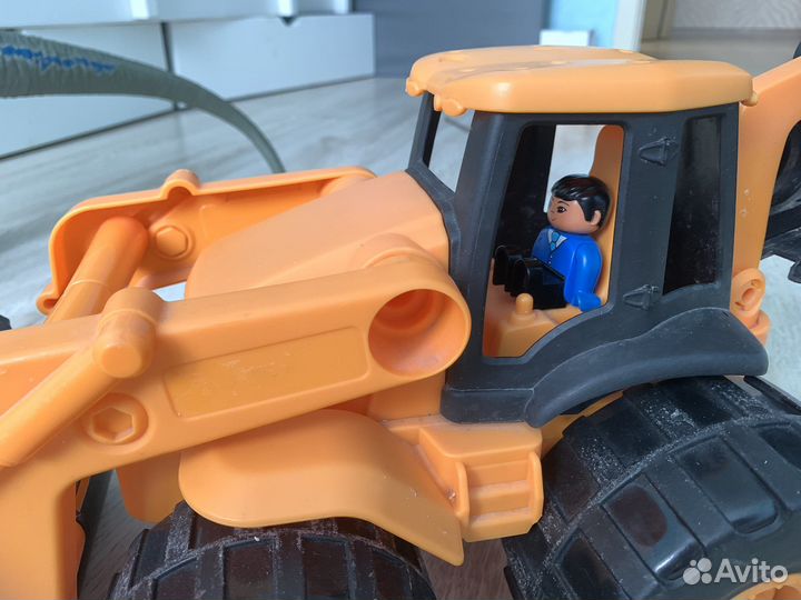 Игрушка JCB Экскаватор-погрузчик гигантский