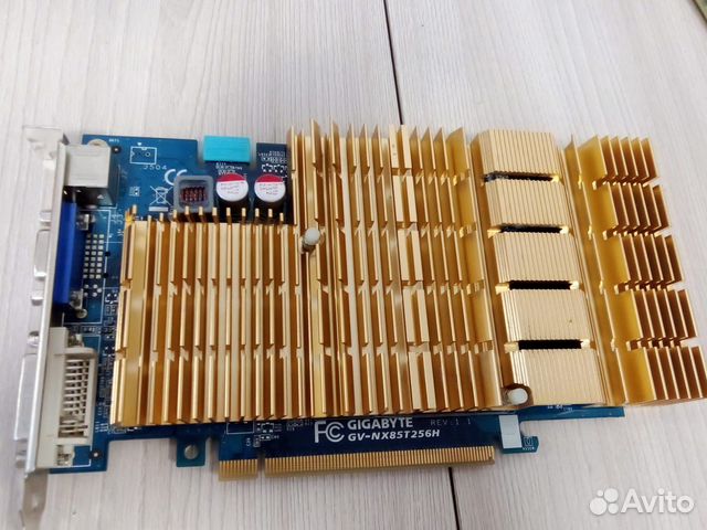 Видеокарта PCI-E Gigabyte GeForce 8500 GT, 256Mb купить в Мурино ...