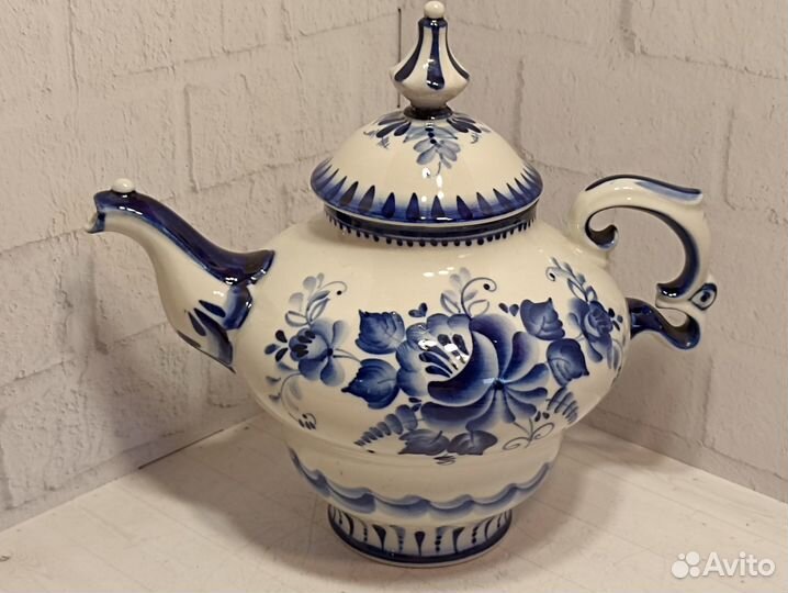 Авторский чайник. Гжель 1,5 л