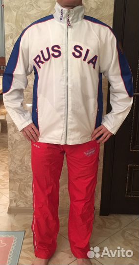 Спортивная куртка. Олимпийка