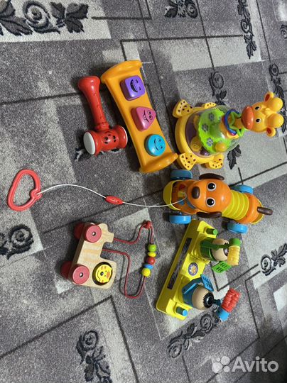 Детские игрушки пакетом, синий трактор