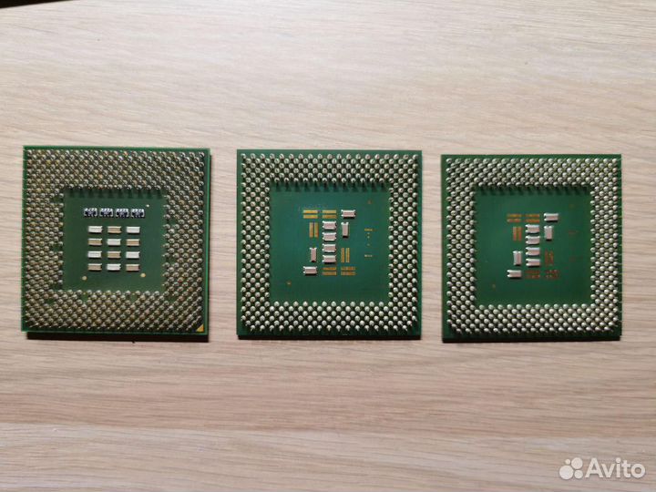 Процессоры Intel Pentium 3, AMD