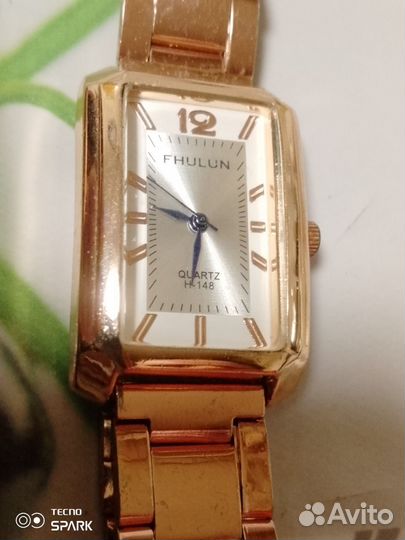 Наручные часы женские