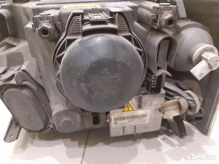 Land Rover Range Rover III (LM) 2002 фара R