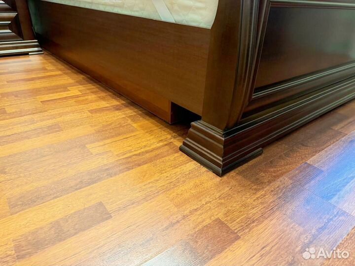 Спальный гарнитур / мебель для спальни