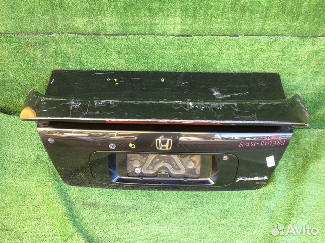 Крышка багажника Honda Prelude BA8 BB1 Черная вмят