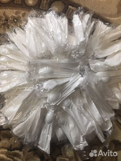 Набор столовых приборов одноразовый 90 шт