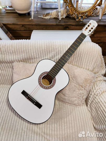 Классическая гитара