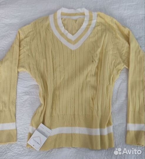 Кофточка новая44-46 размер