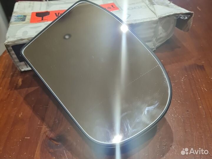 Зеркало боковое правое Mercedes C203,cl203,E 211