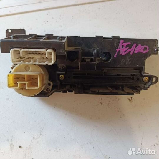 Блок управления климатом ae 100