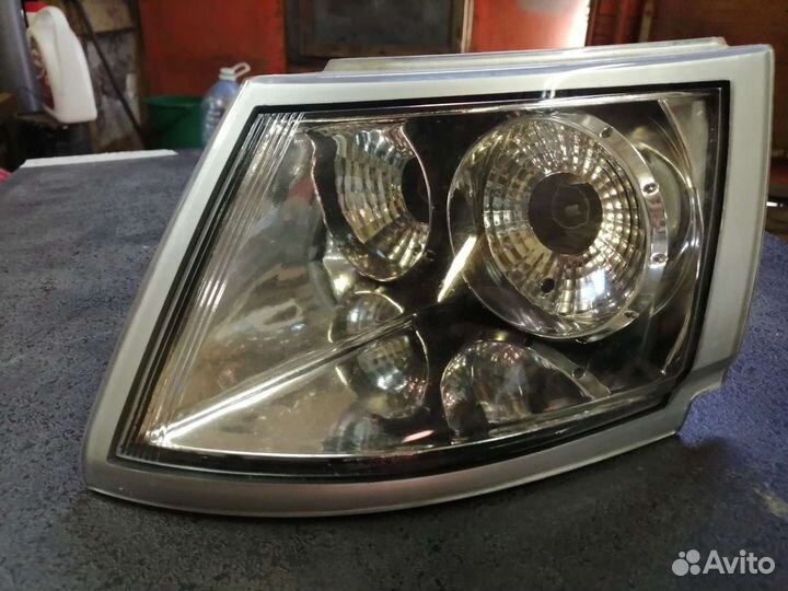 Поворотник левый 2110